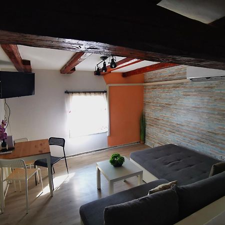 Attica Apartment Pola Esterno foto