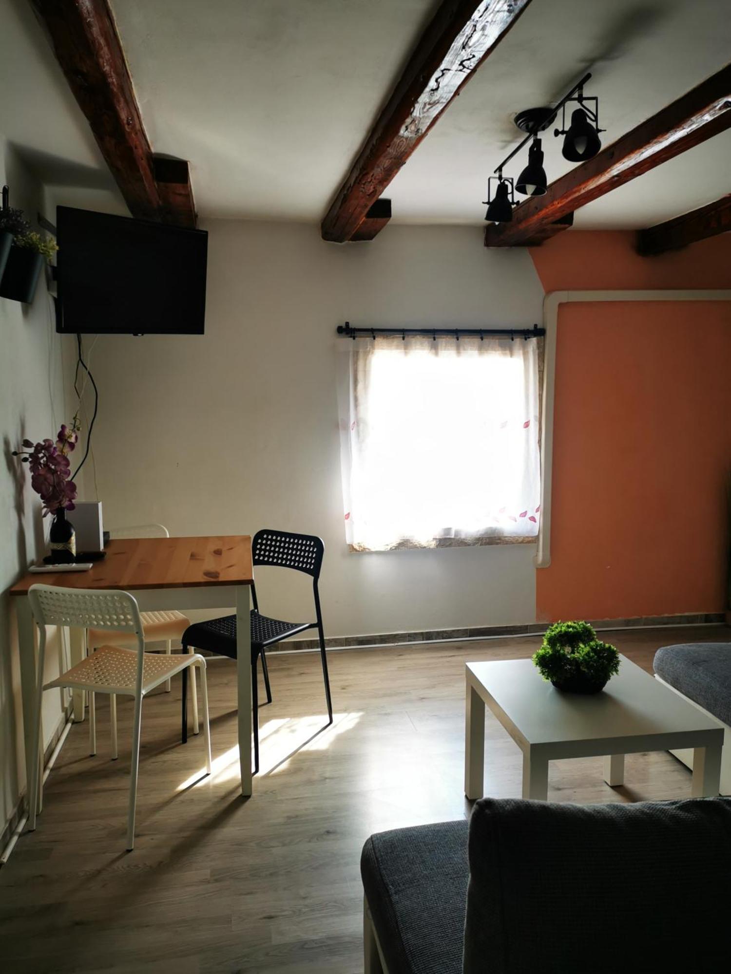 Attica Apartment Pola Esterno foto